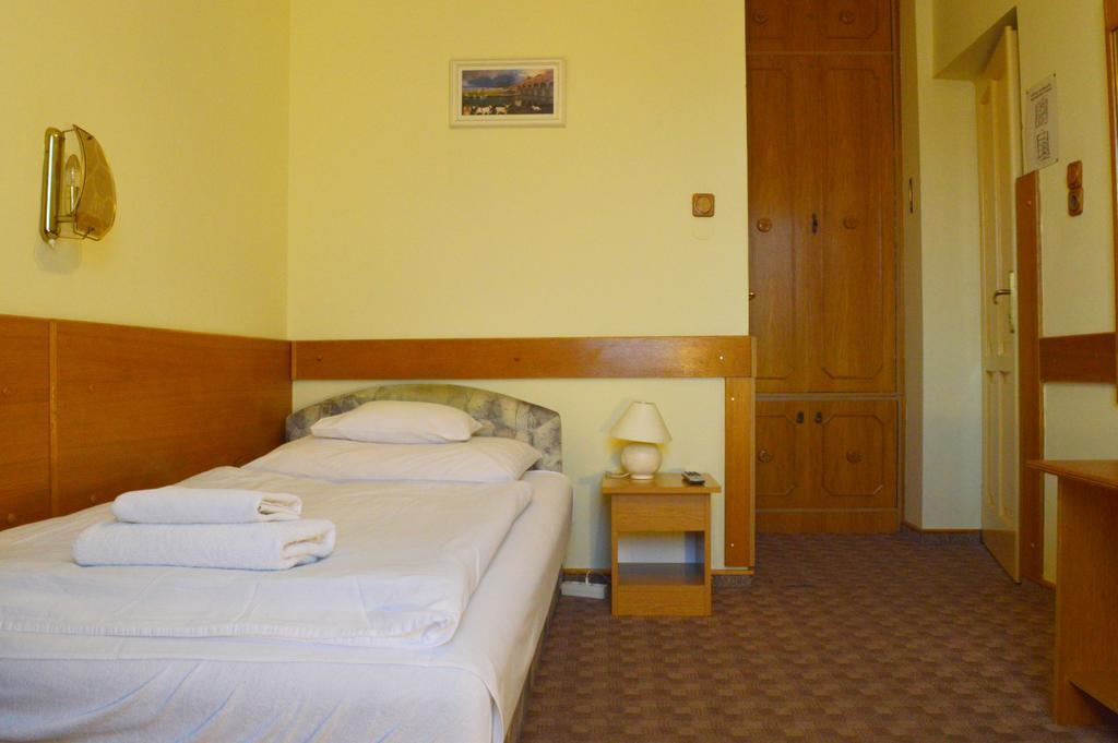 Apollo Motel Kecskemet Bilik gambar